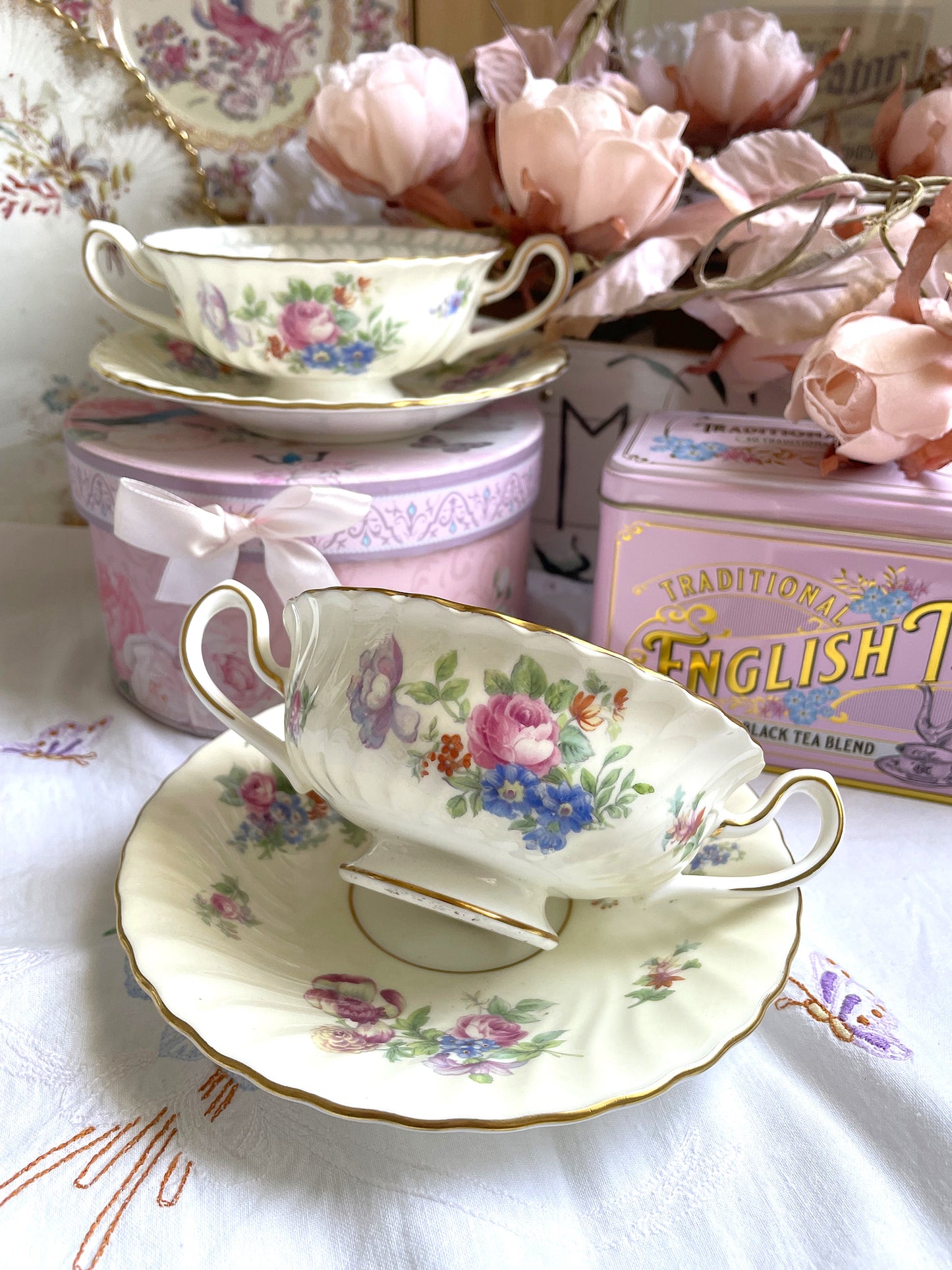A Pair of Vintage Elegant Mintons Soup Bowls With Saucers