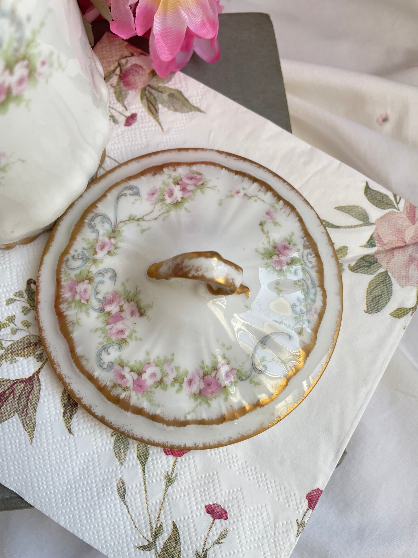 Pretty Antique French Limoges Roses Lidded Pot