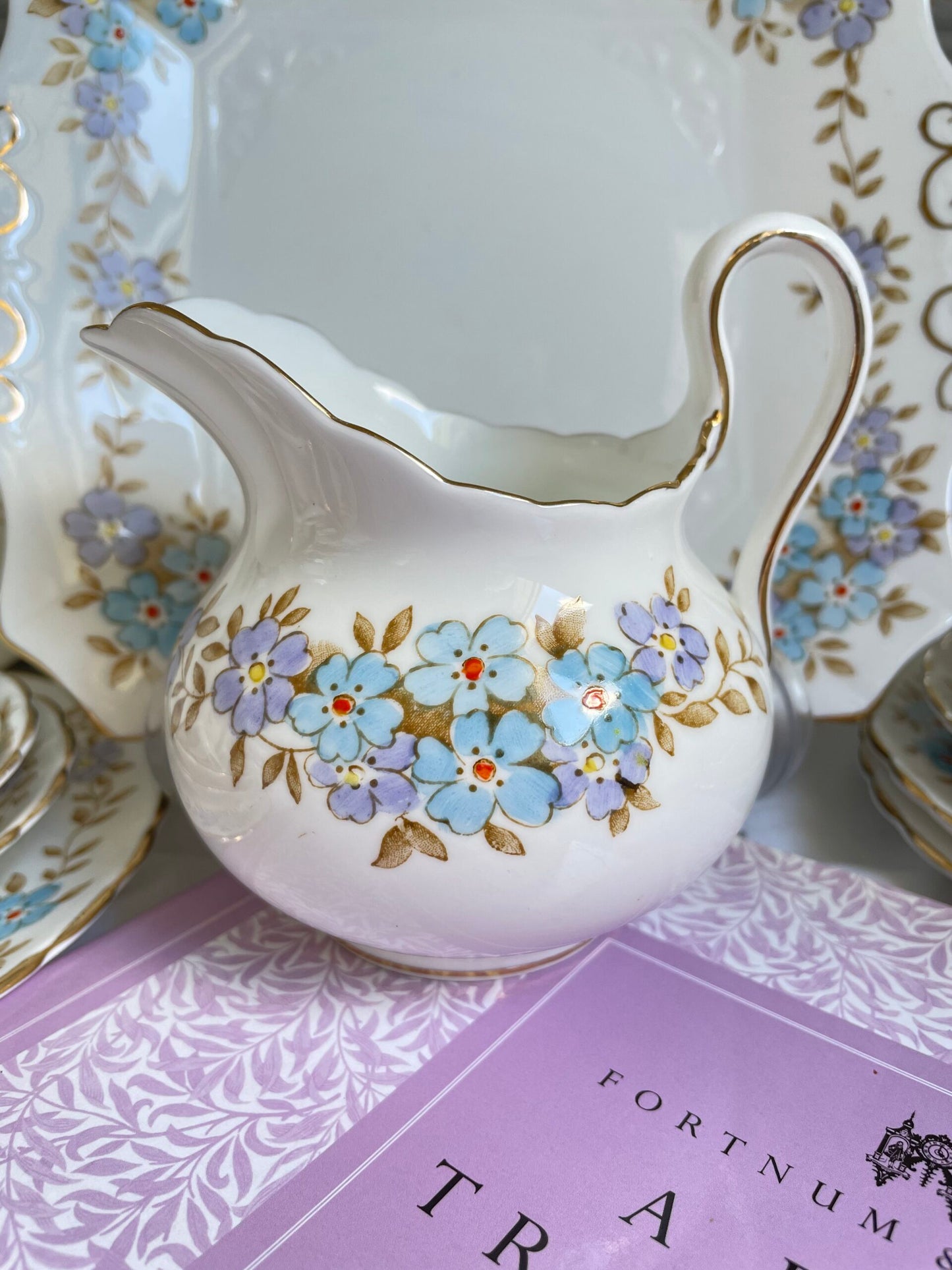 Vintage Hand Painted Tuscan China 15 Piece Tea Set