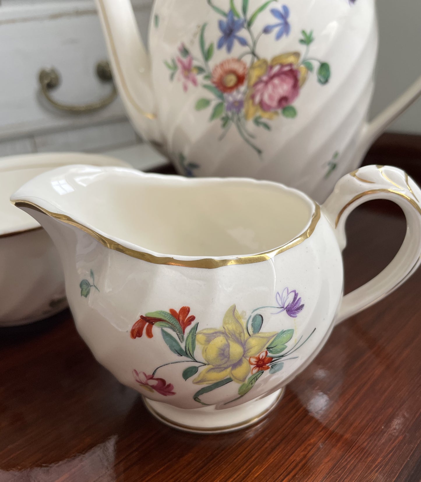 Vintage Clarice Cliff Coffee Set