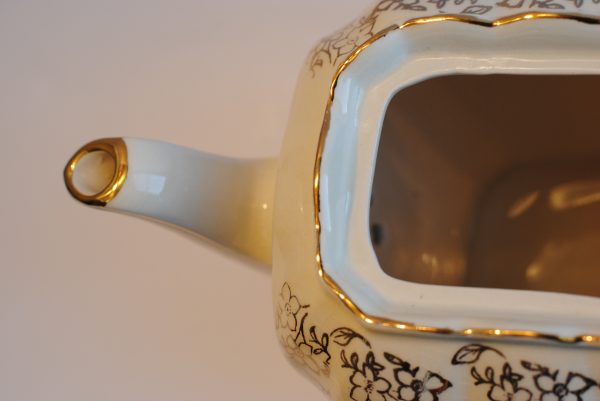 Vintage Sadler Tea Pot, Sugar Bowl and Milk Jug Set