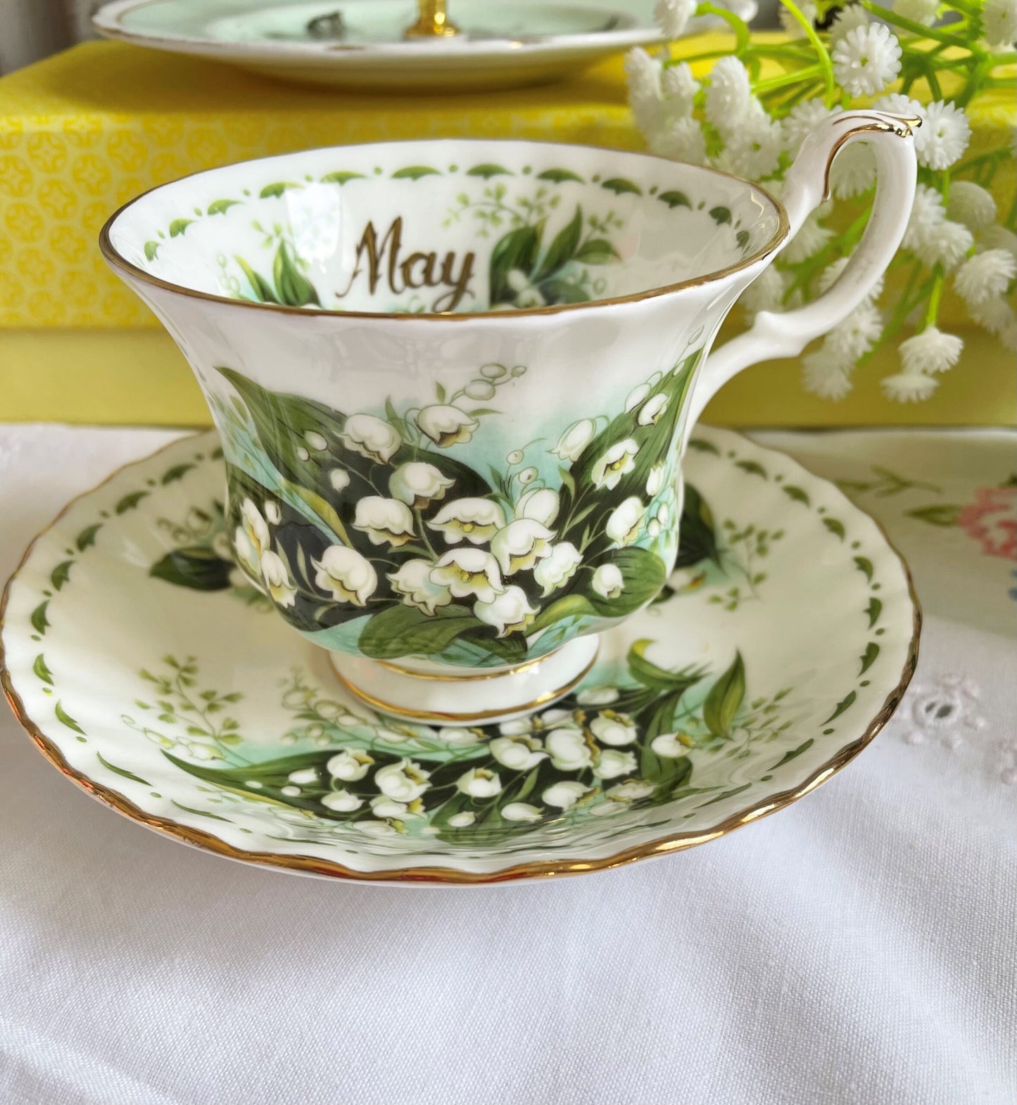 Royal Albert May Duo
