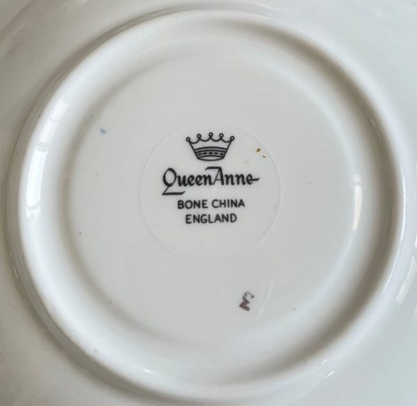 Vintage Queen Anne Roses 14 Piece Tea Set