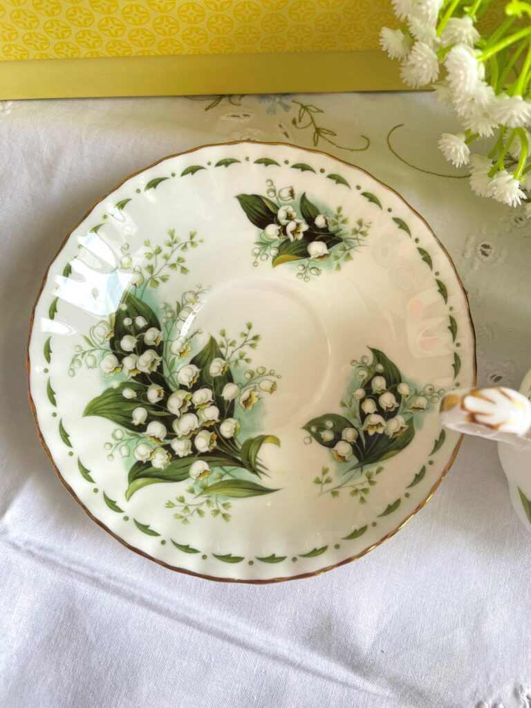 Royal Albert May Duo