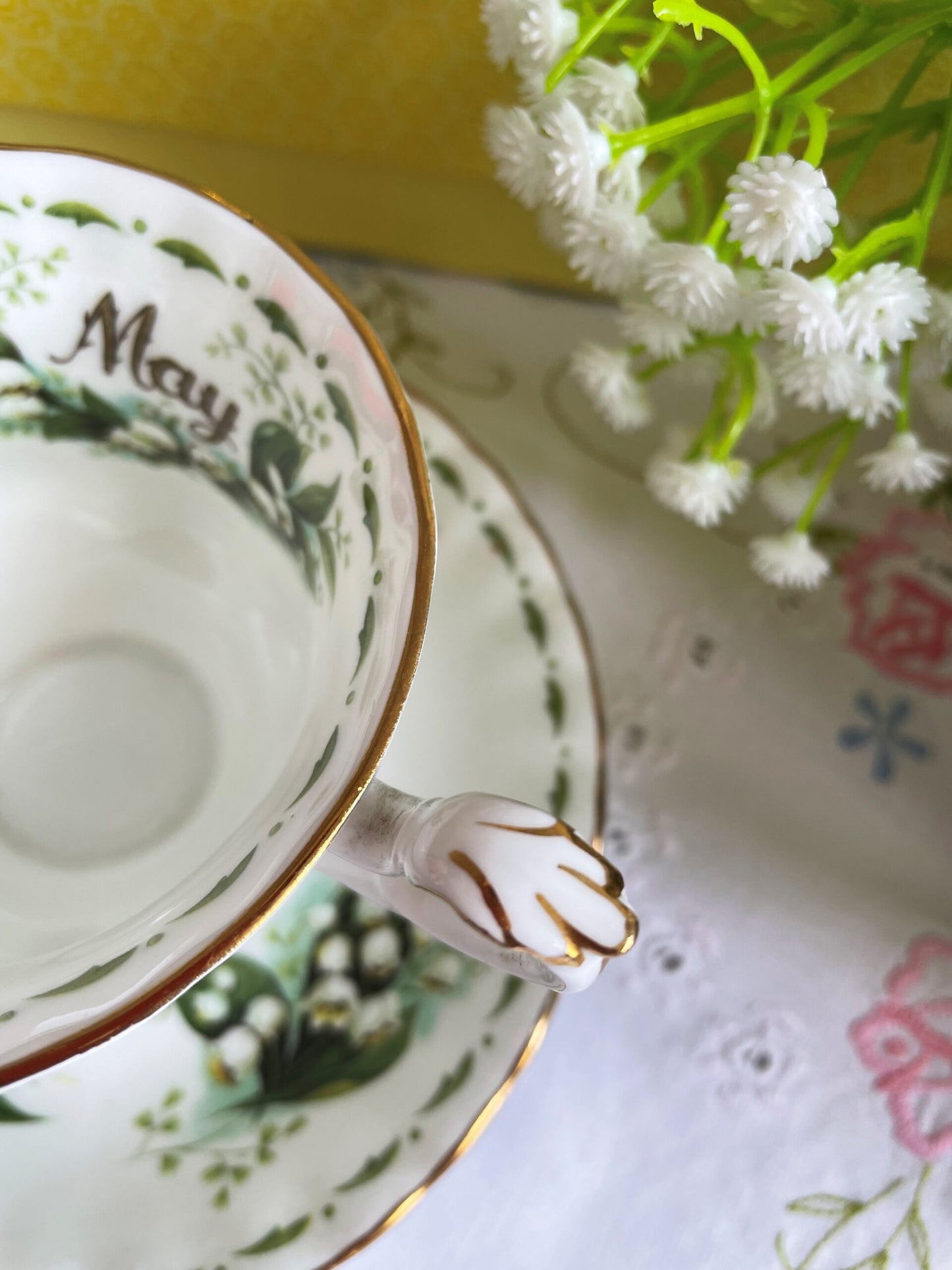 Royal Albert May Duo