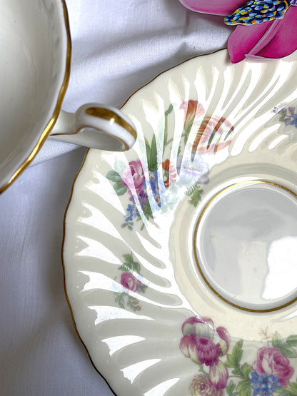 A Pair of Vintage Elegant Mintons Soup Bowls With Saucers