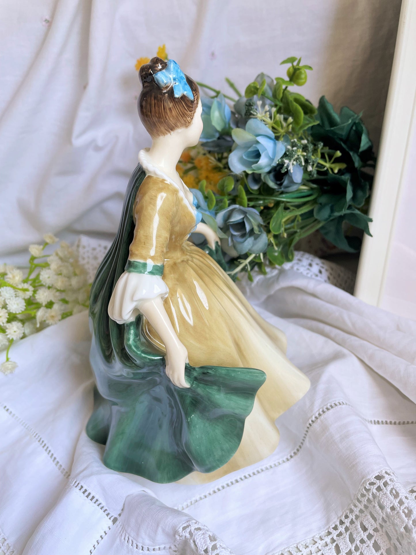 Elegance Royal Douton Figurine