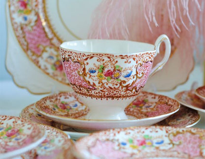 Salisbury Tudor Rose Pink Tea Set