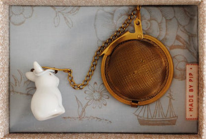 Pip Studio Ceramic Rabbit & Brass Tea Infuser
