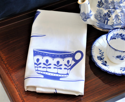 Made in UK 'China Blue' Cotton Tea Towel