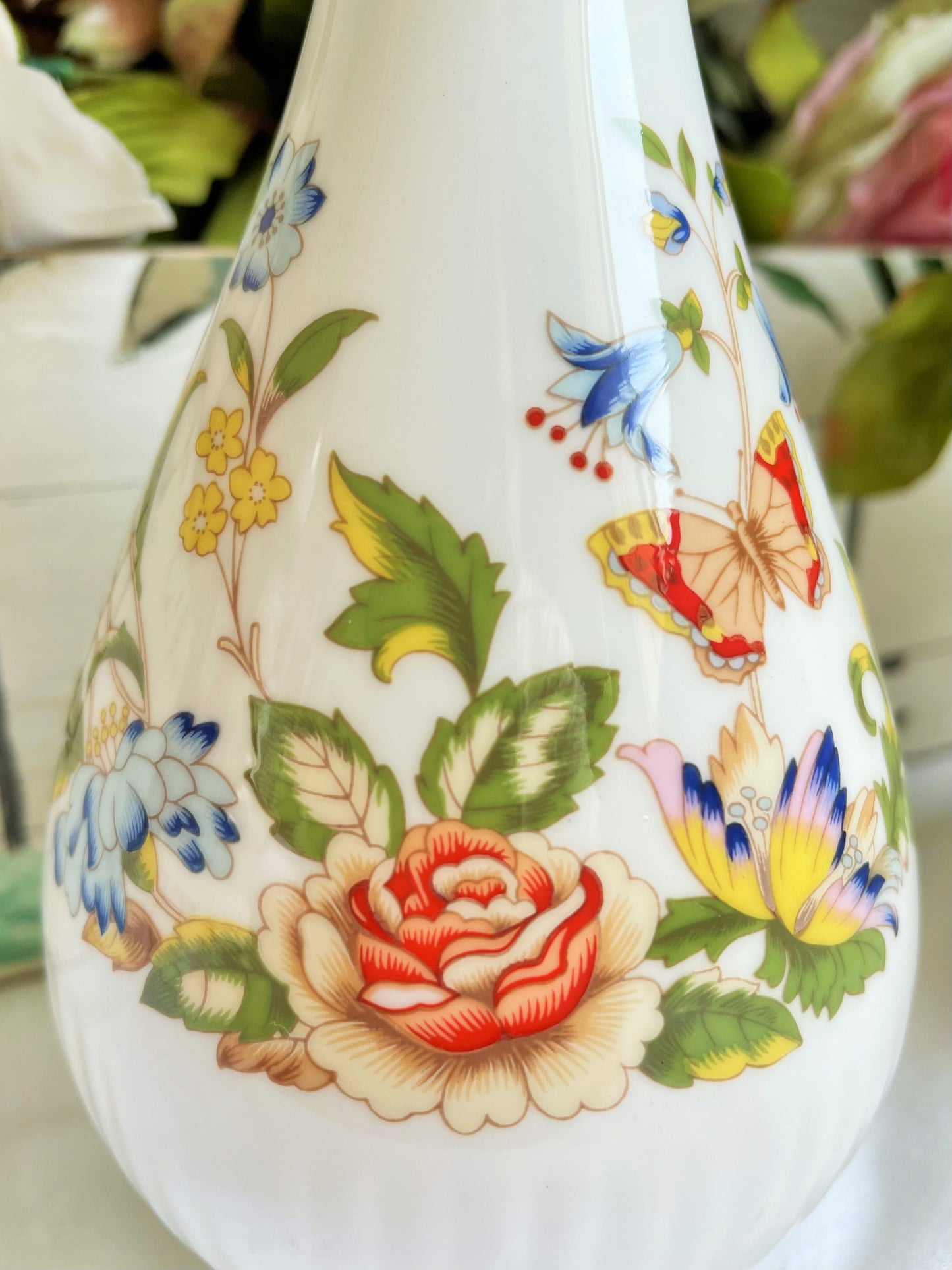 Ansley Cottage Garden Vase
