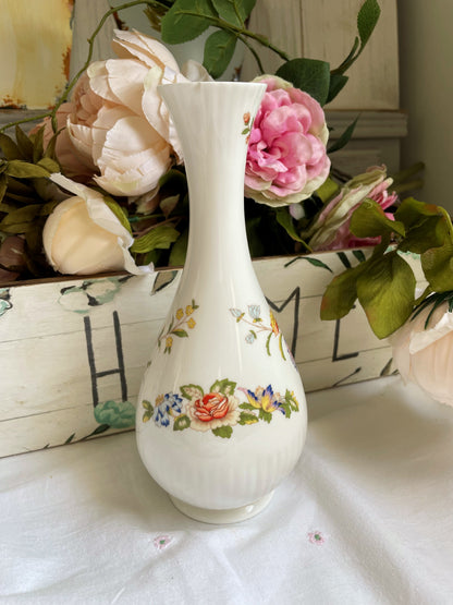 Ansley Cottage Garden Vase